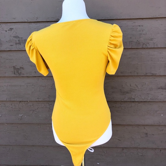 ☀️☀️☀️ 4/$20 Shein ribbed bodysuit top - Picture 5 of 5